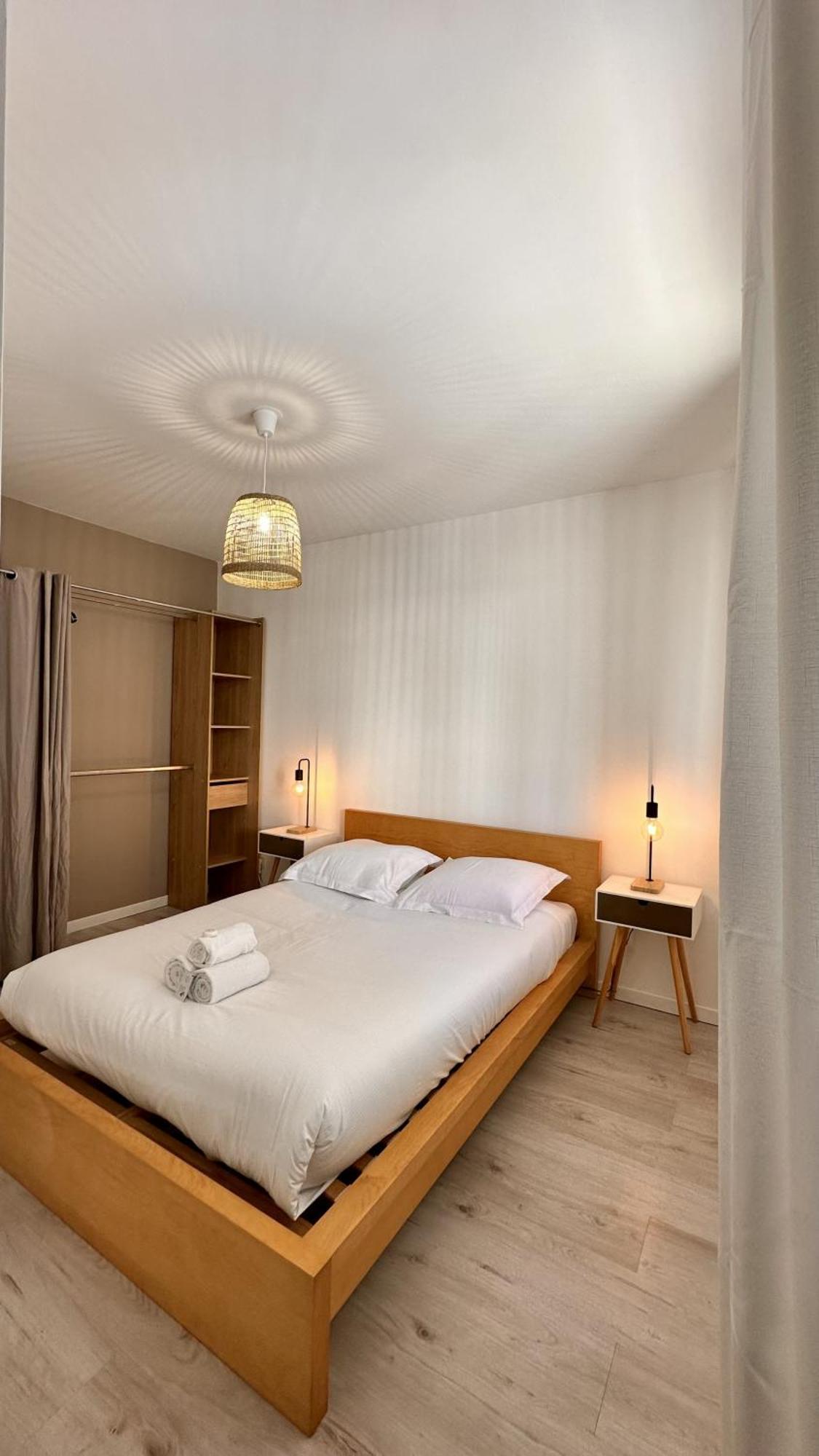 Villeurbanne • T2 Fraternite • Hostisy ภายนอก รูปภาพ